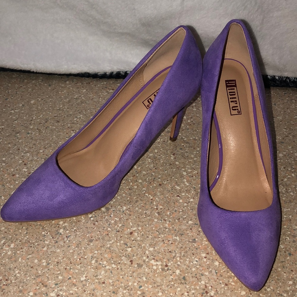 Purple Pumps